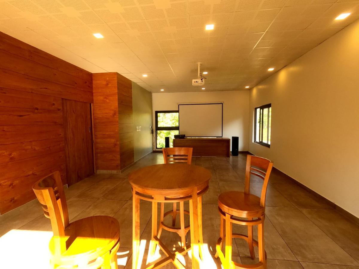 Hotel The Wild Trails Clarks Exotica , Munnar Extérieur photo