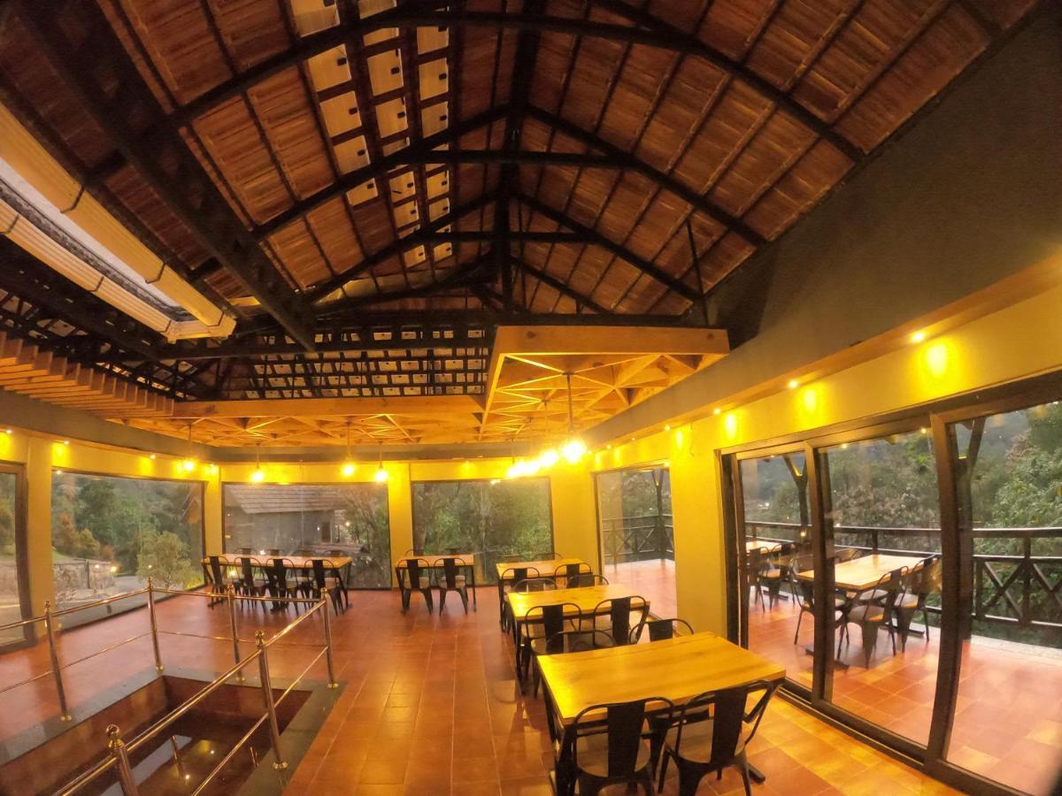 Hotel The Wild Trails Clarks Exotica , Munnar Extérieur photo